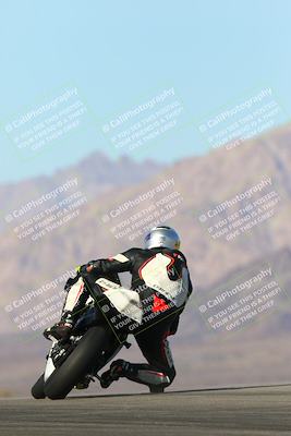 media/Jan-13-2024-SoCal Trackdays (Sat) [[9c032fe5aa]]/Turn 9 Backside (110pm)/